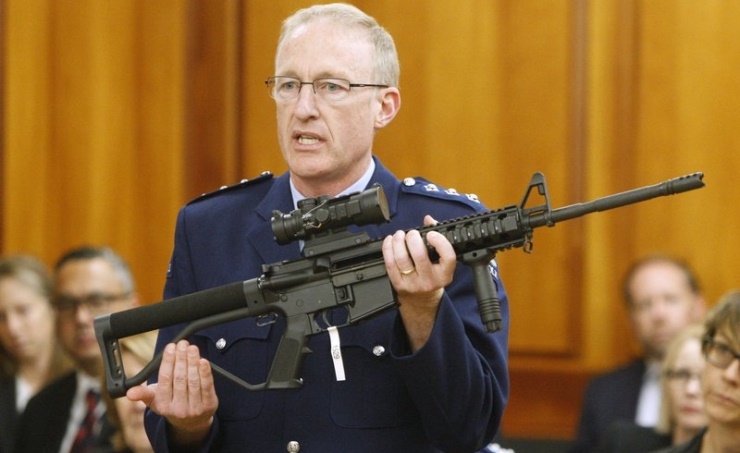 New Zealanders hand in 50,000 guns after assault weapon ban New Zealanders hand in 50,000 guns after assault weapon ban