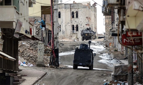 Bahrain condemns terror blasts in Turkey Bahrain condemns terror blasts in Turkey