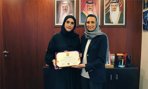 BisB honours fastest online finance top-up customer BisB honours fastest online finance top-up customer