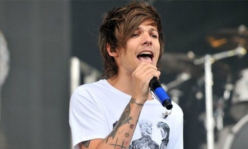 Louis Tomlinson confirms that he has become a dad