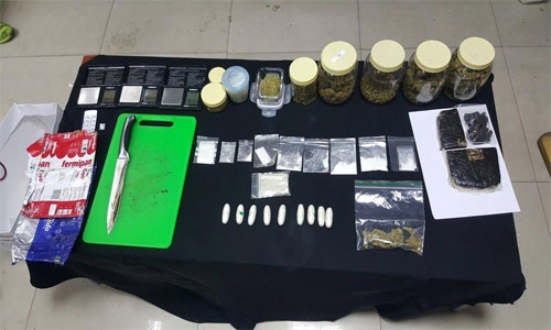 Bahraini, Arab drug dealers arrested