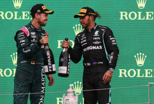 Hamilton says Vettel would be 'amazing option' for Mercedes