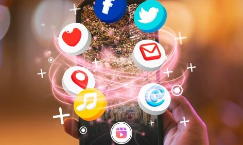 Bahrain's Digital Landscape: A Nation Wired and Socially Connected - A Deep Dive into Social Media