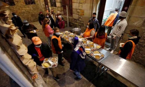 ‘We are all the same’ - Barcelona church opens doors to Ramadan dinners