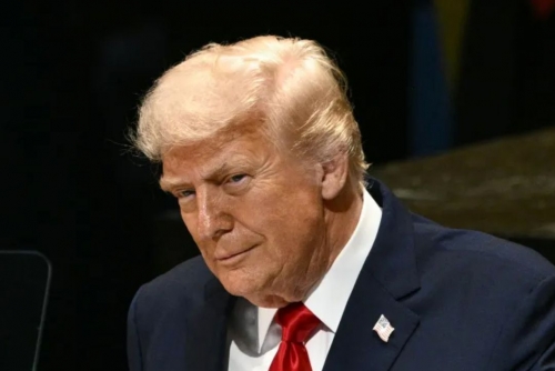 Trump issues order to pay military as US shutdown drags on