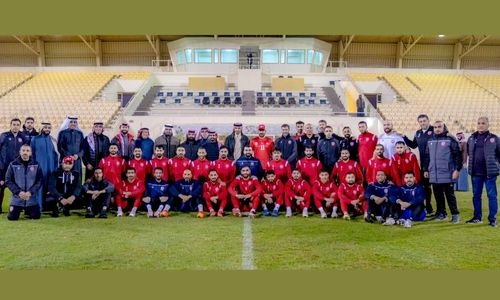 Bahrain football team arrive in Basra for Gulf Cup Bahrain football team arrive in Basra for Gulf Cup