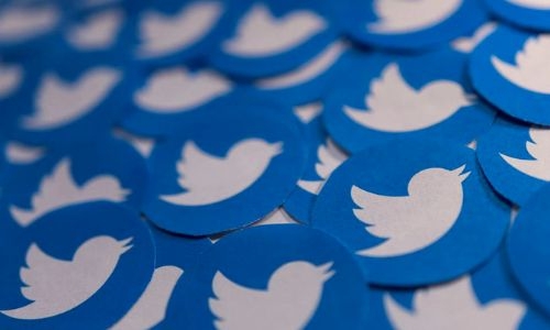 Twitter down for thousands of users globally