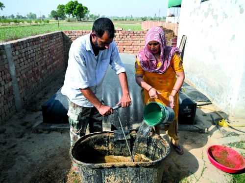 India approves $2.5 billion scheme to boost biogas output