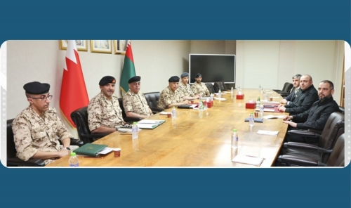 Defence Affairs Minister Meets Ukrainian Security Official in Manama