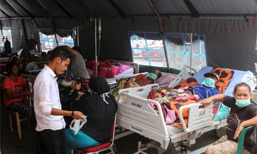 Death toll in east Indonesia quake rises to 30, many still in shelters Death toll in east Indonesia quake rises to 30, many still in shelters