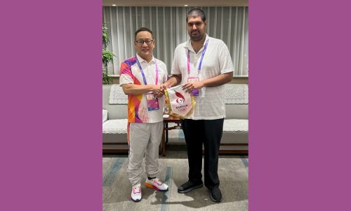Bahrain dominate handball opener