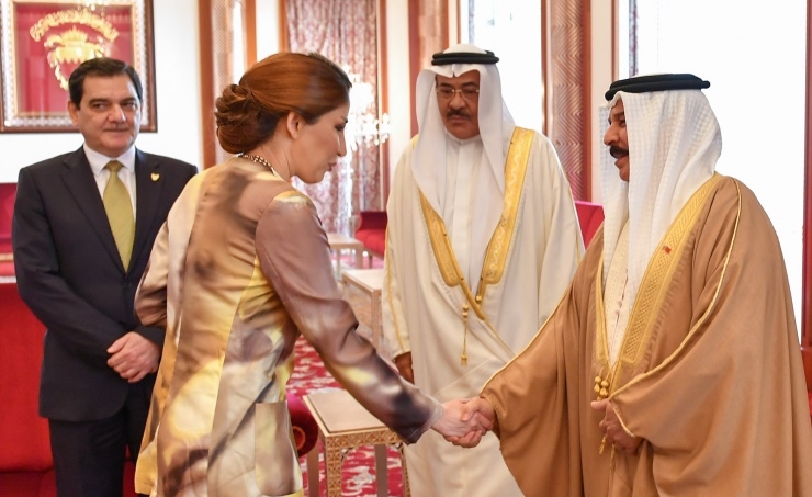 HM King receives King Hamad Global Centre's board chairman