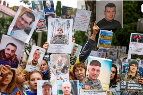 Russia, Ukraine exchange POWs and civilians amid truce talks Russia, Ukraine exchange POWs and civilians amid truce talks