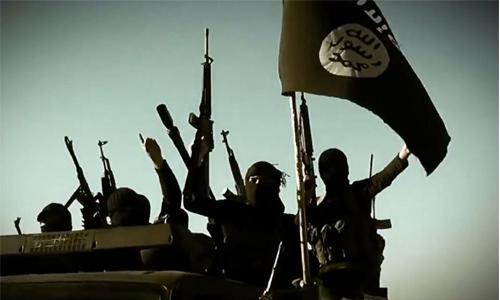 Somalia's Al-Qaeda branch warns members against joining IS Somalia's Al-Qaeda branch warns members against joining IS
