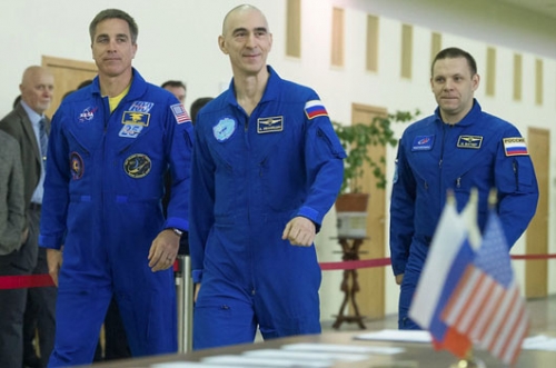 US, Russian trio return to Earth after six months on ISS
