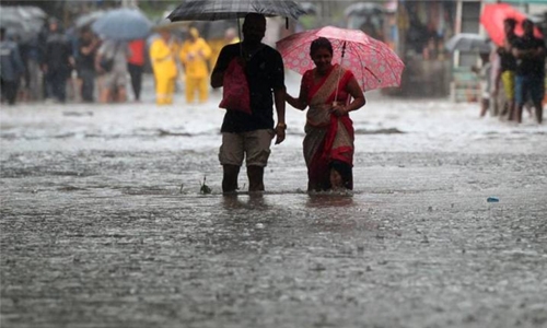 Four dead as monsoon deluge sparks Mumbai chaos