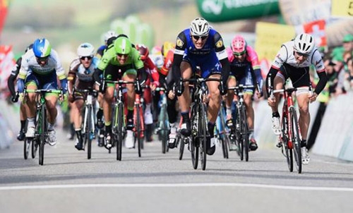 Kittel takes Romandie sprint, Izagirre keeps lead