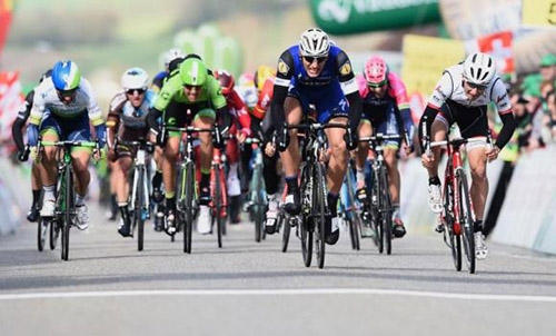 Kittel takes Romandie sprint, Izagirre keeps lead