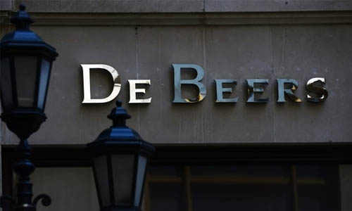 De Beers sells $540 mn in first sale of 2016