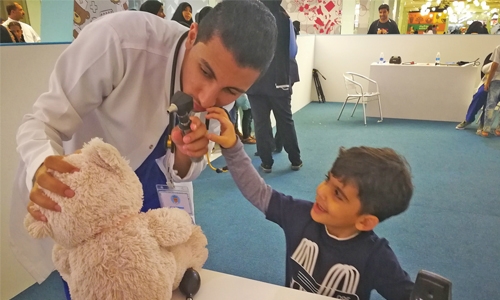 Teddy helps kids beat hospital fear