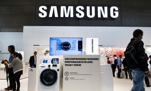 Samsung Electronics eyes separation in reform plan