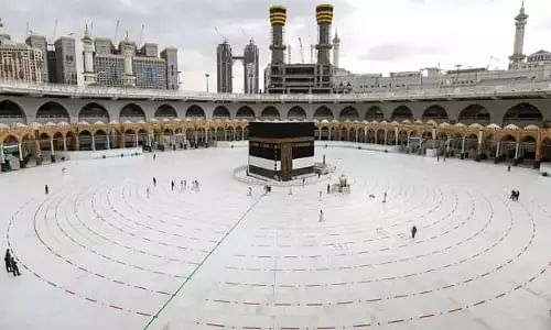 Saudi King sacks Haj Minister