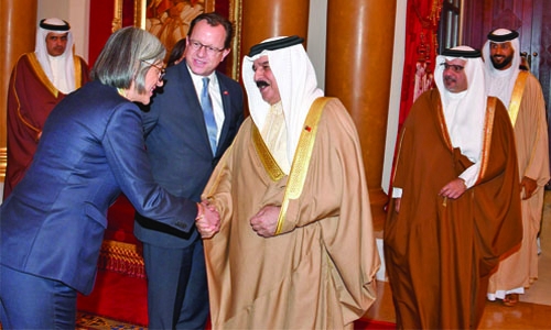 HM King receives US citizens at special ceremony HM King receives US citizens at special ceremony