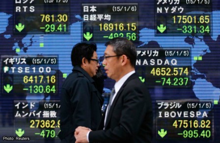 Asian stocks end mixed on US rate talk, China fears