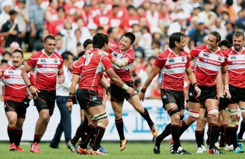 Japan lead World Cup pool party