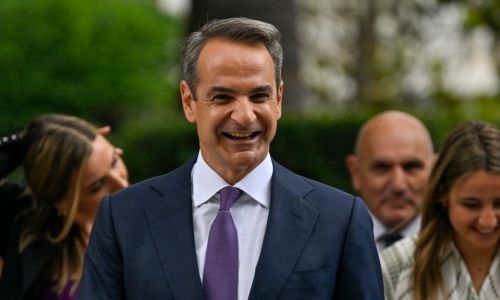 Mitsotakis back as Greek premier after election landslide