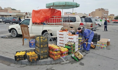 Clampdown on street vendors Clampdown on street vendors