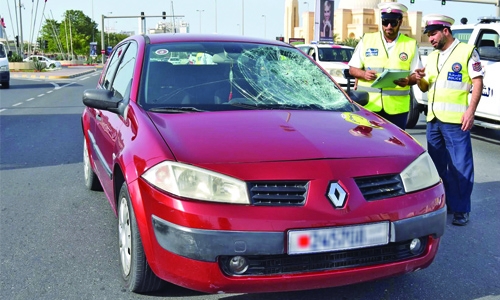 Asian hurt in Juffair accident Asian hurt in Juffair accident