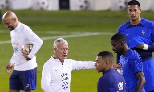 Fifa World Cup: France feeling 'alone' ahead of finals