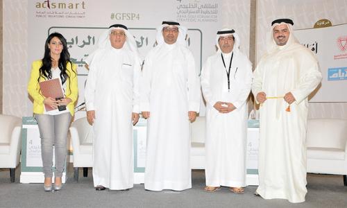 Bahraini Media crucial for security, says Minister