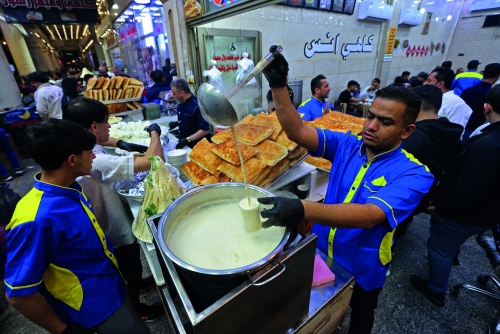 Ramadan night economies: Commerce after sunset 