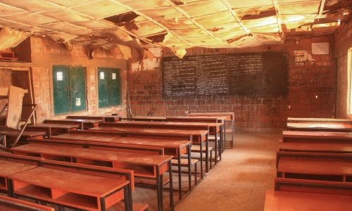 More than 130 kidnapped Nigerian schoolchildren released