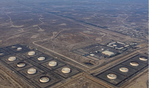 Oil Surges Above $90 as US-Iran Tensions Escalate