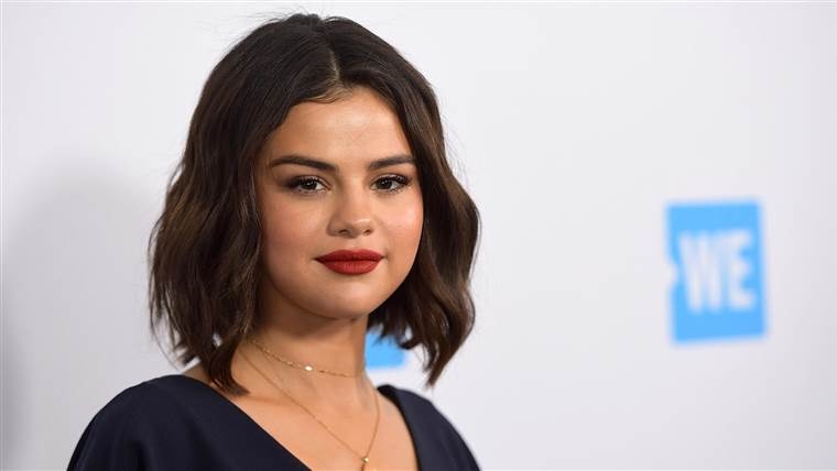 Selena Gomez sometimes believes that she’ll be ‘alone forever.’