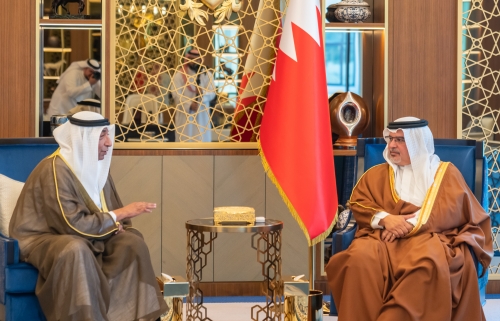 Royals praise for Bahrain's private sector role Royals praise for Bahrain's private sector role