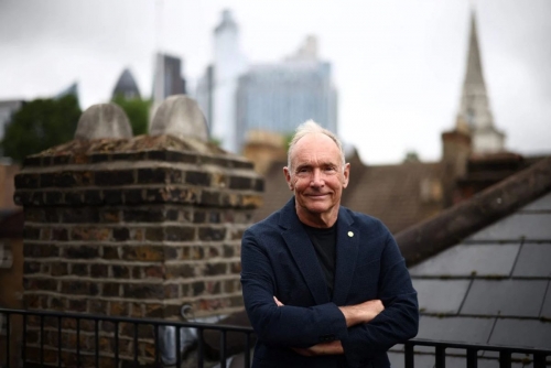 World Wide Web Pioneer Says AI Must Protect Internet's  'original values' 