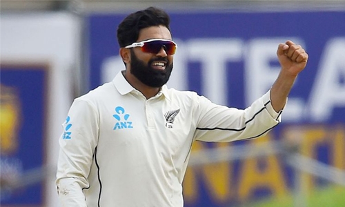 Patel takes five wickets as Sri Lanka reach 227 for seven