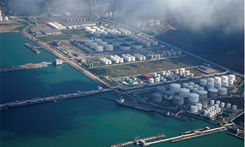 Oil up on draw in US fuel stocks but concerns weigh