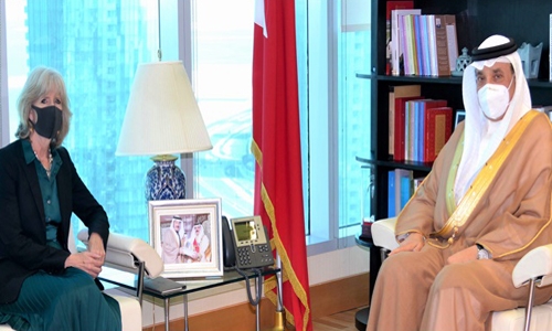Bahrain Labour Minister receives US Embassy Chargé D’Affaires