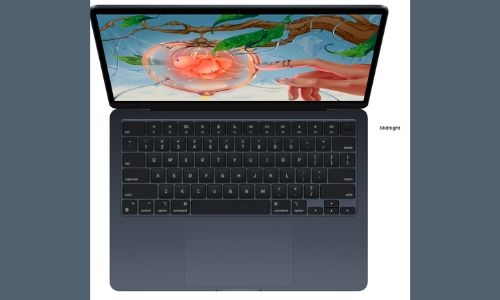 Apple rolls out Macbooks with new M2 chips in rare January launch Apple rolls out Macbooks with new M2 chips in rare January launch