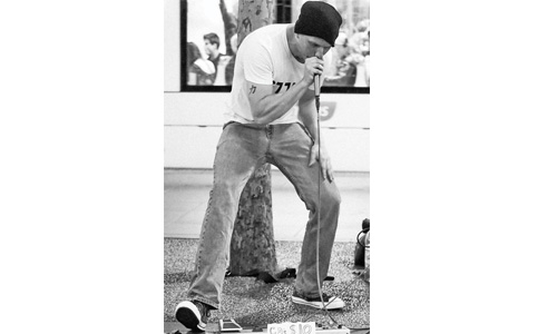 Loads of roaming performers to lead off-track fun at GP