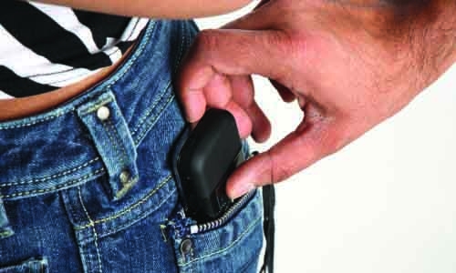 Mobile phone robbers arrested Mobile phone robbers arrested