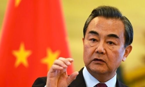 Carrying forward friendship, walking with each other and meeting challenges together Carrying forward friendship, walking with each other and meeting challenges together