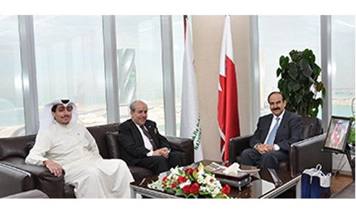 Energy Minister receives corporate officials