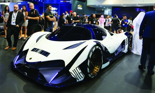 Devel  Sixteen:  ‘300mph’ hypercar prototype unveiled