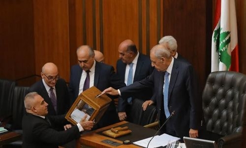Lebanese parliament fails to elect new head of state